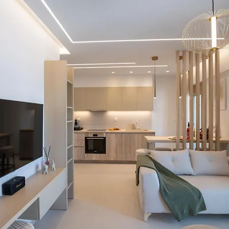 Casa Doma Luxury With Seaview, Heated Pool And Private Parking דירה העיירה רתימנו