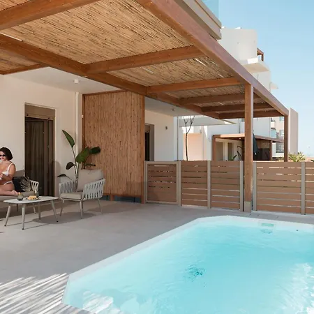 Casa Doma Luxury With Seaview, Heated Pool And Private Parking דירה *