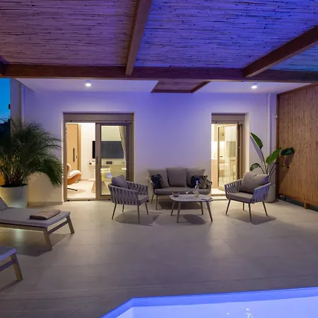Casa Doma Luxury With Seaview, Heated Pool And Private Parking דירה העיירה רתימנו