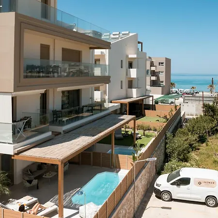 Casa Doma Luxury With Seaview, Heated Pool And Private Parking דירה העיירה רתימנו